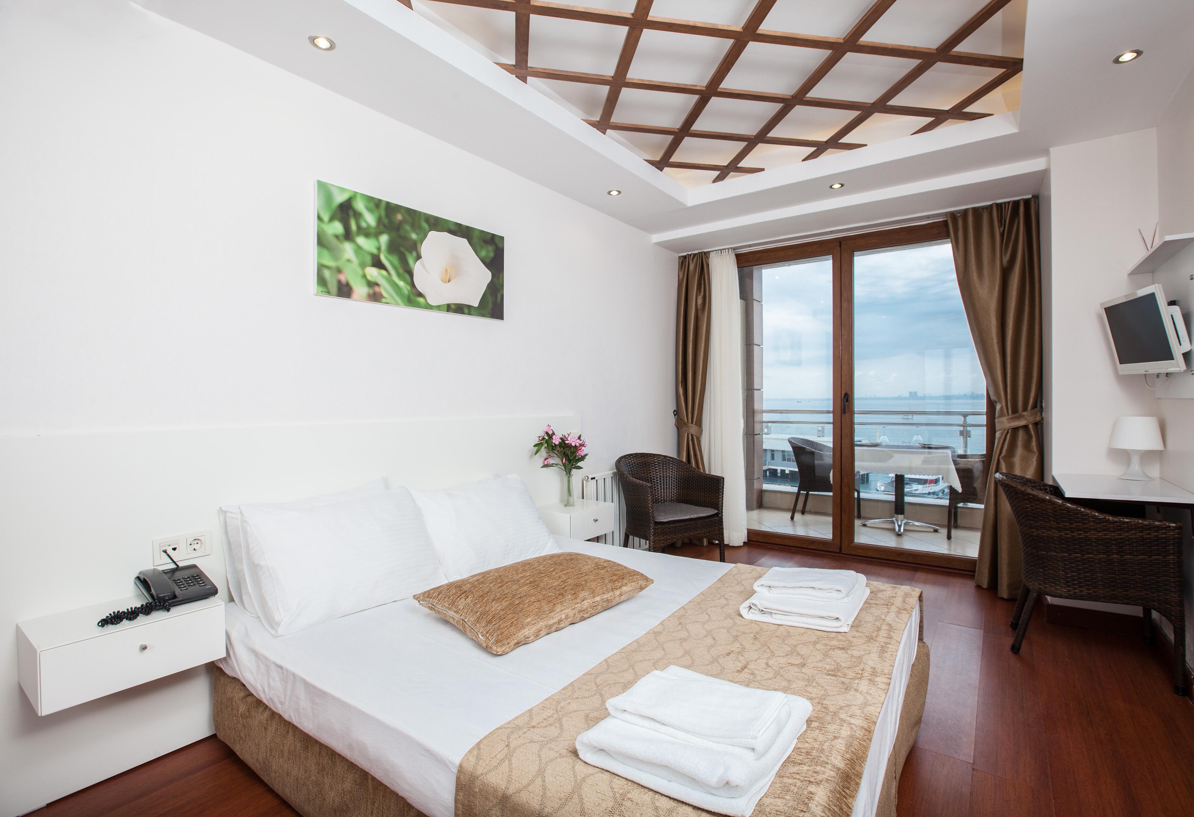 Buyukada Comfort Otel Адалар Экстерьер фото