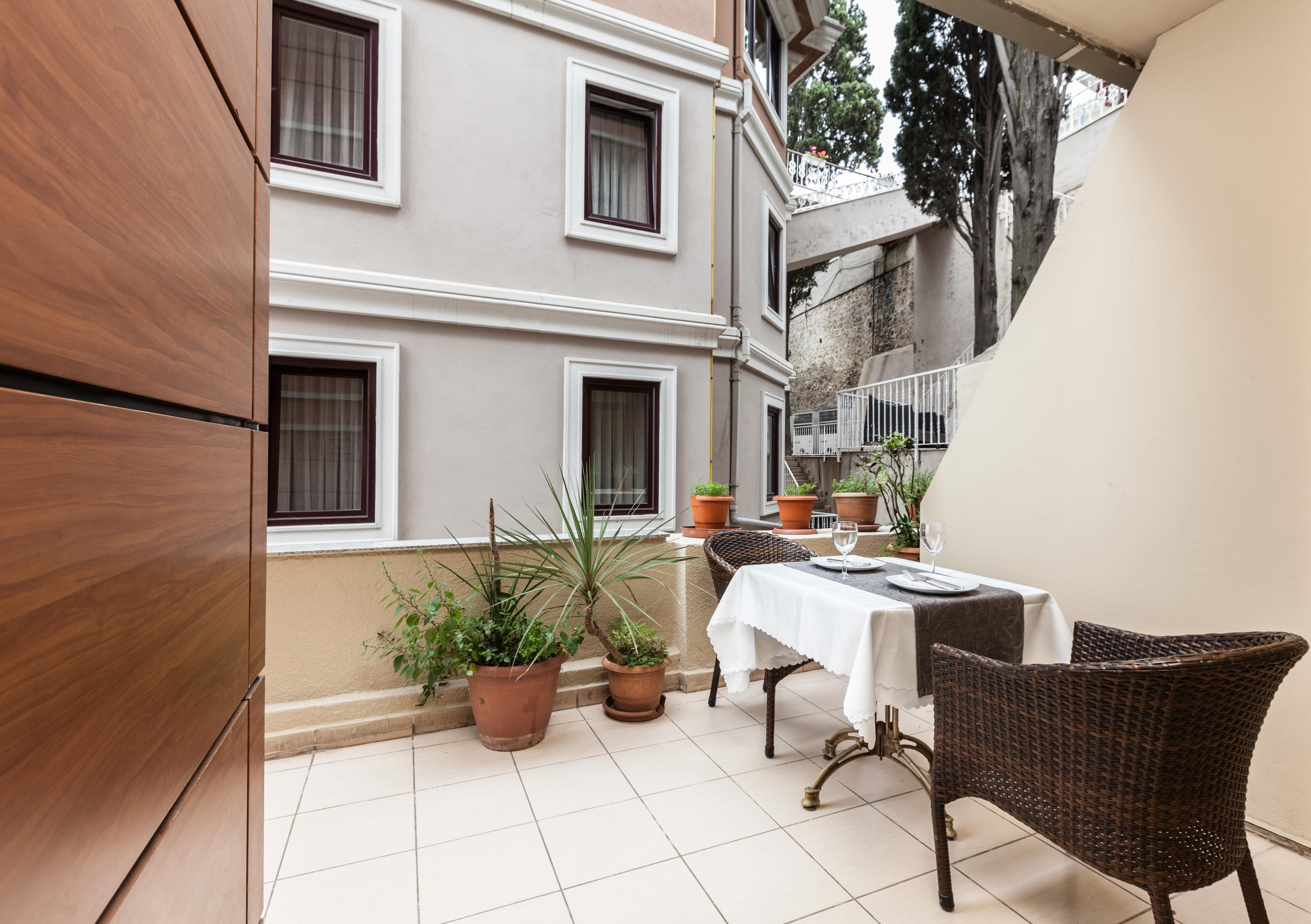Buyukada Comfort Otel Адалар Экстерьер фото