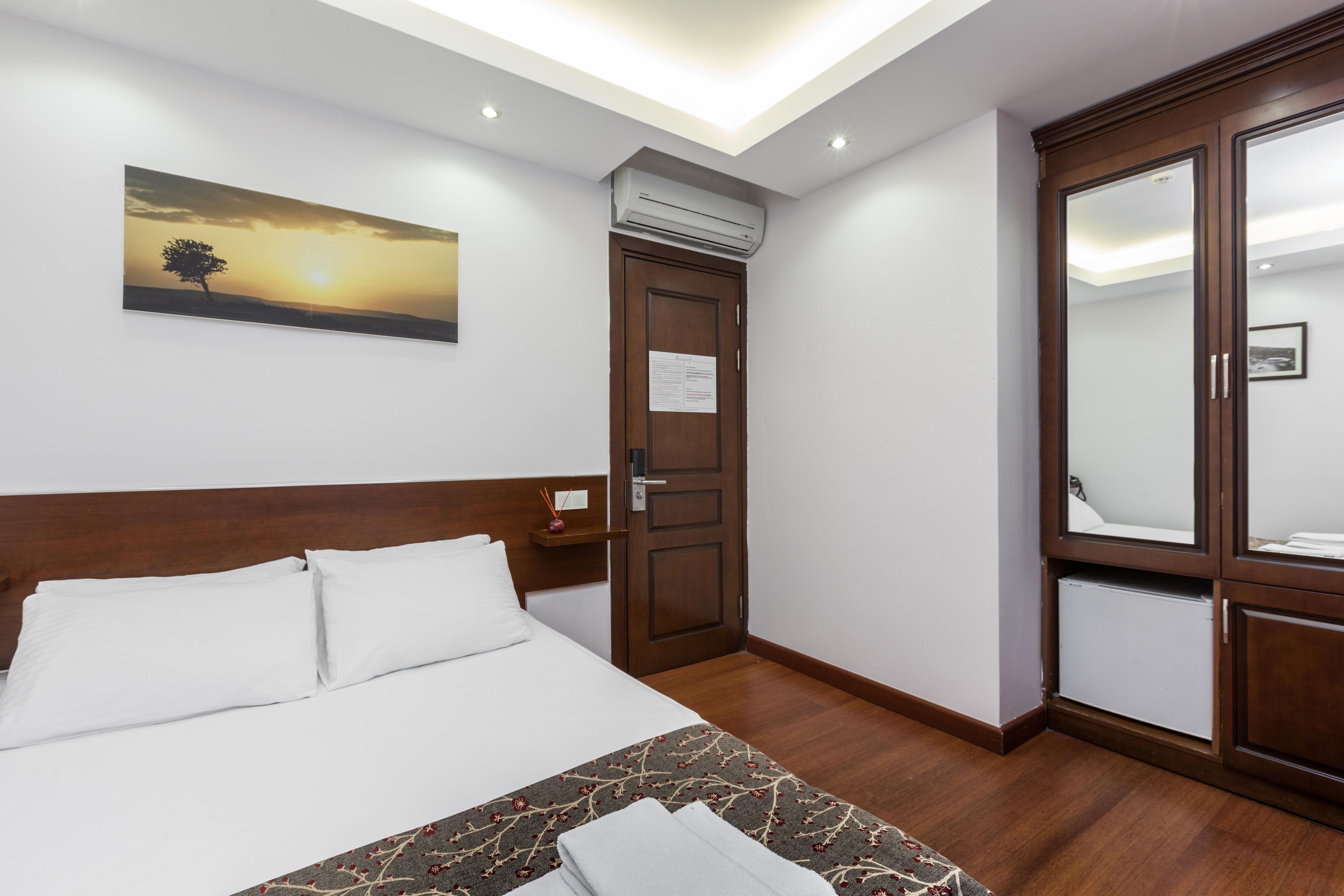 Buyukada Comfort Otel Адалар Экстерьер фото