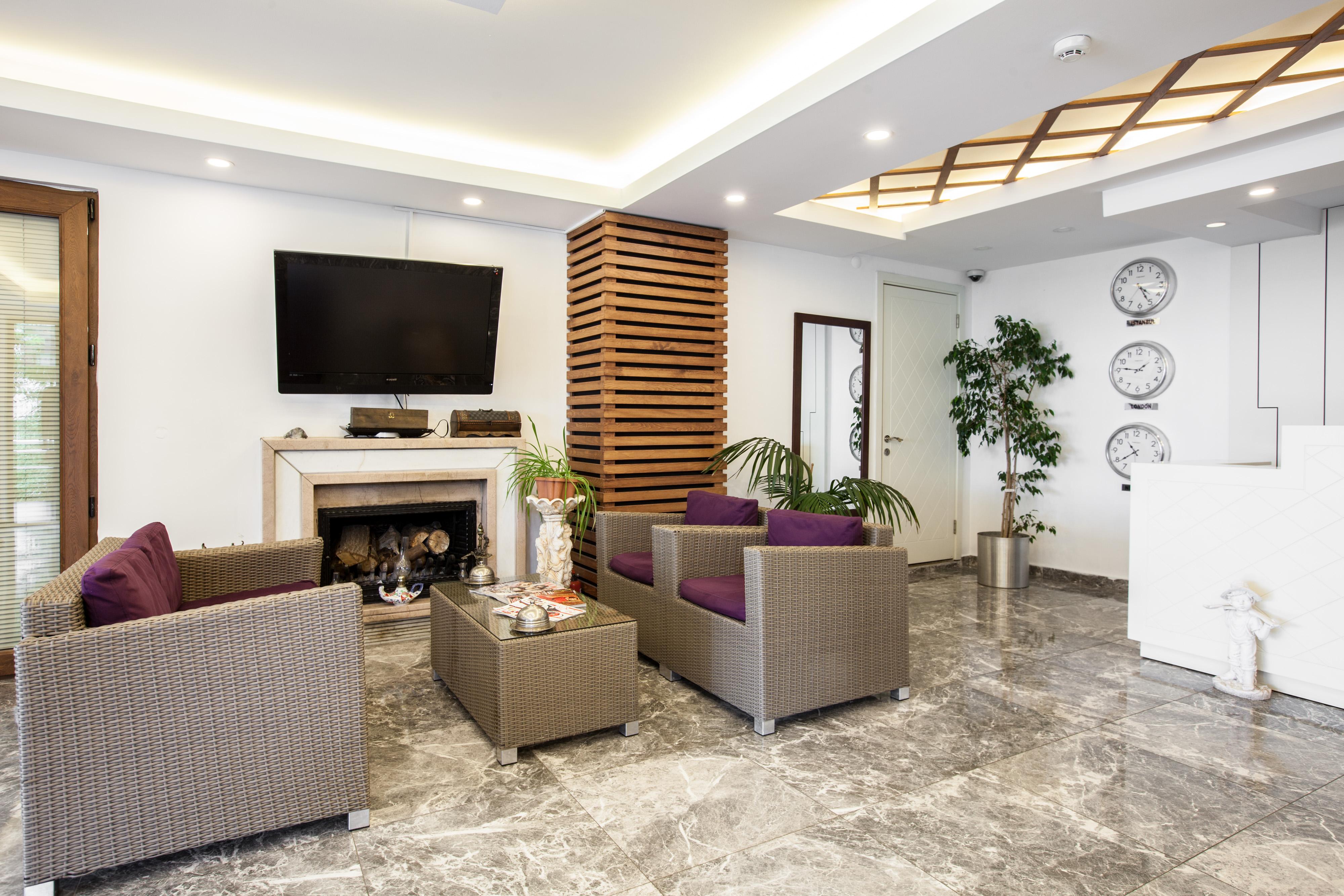Buyukada Comfort Otel Адалар Экстерьер фото