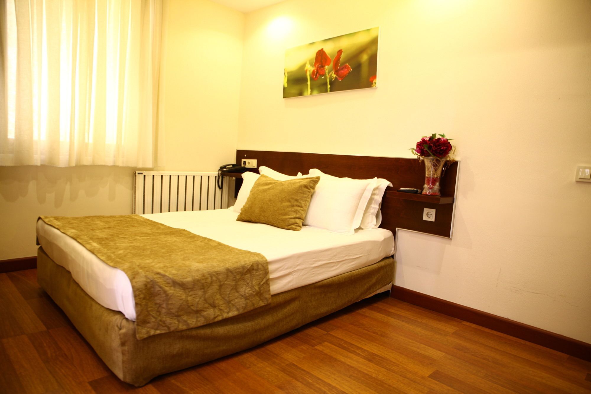 Buyukada Comfort Otel Адалар Экстерьер фото
