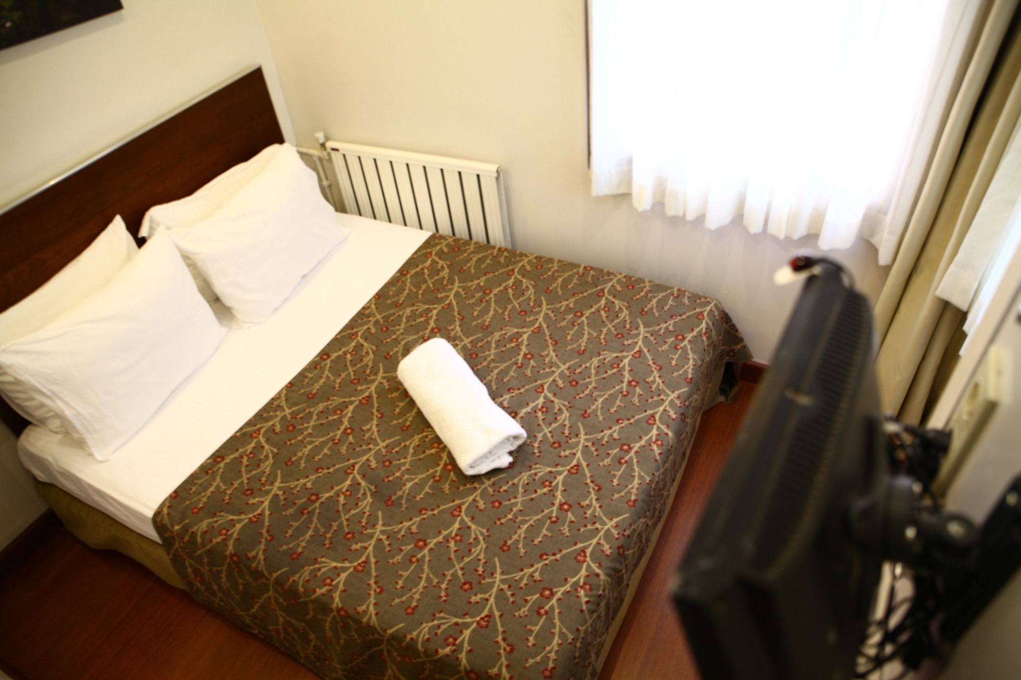 Buyukada Comfort Otel Адалар Экстерьер фото